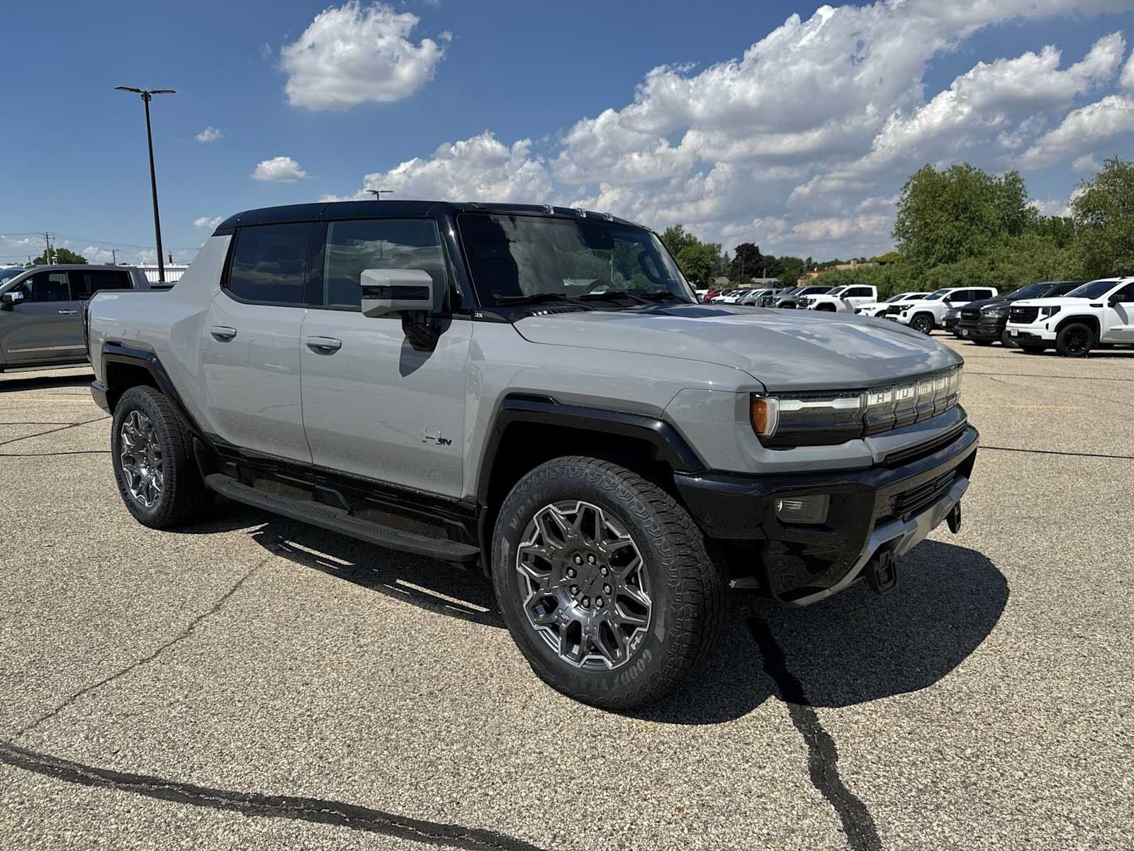 2025 GMC Hummer EV Pickup