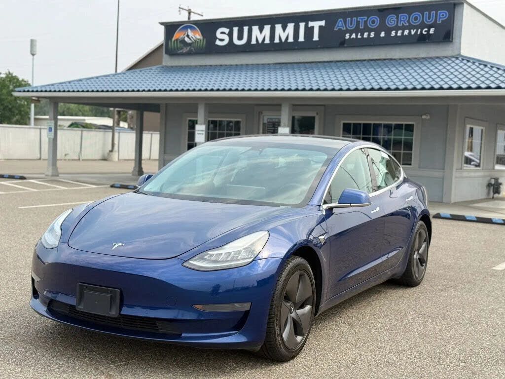 2019 TESLA Model 3