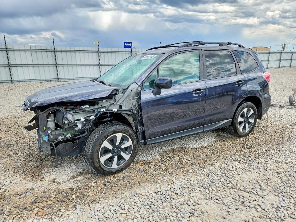2018 SUBARU Forester