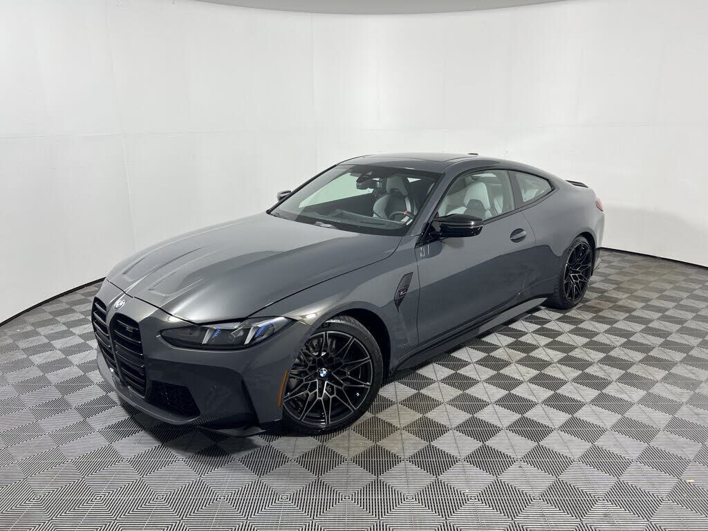 2025 BMW M4