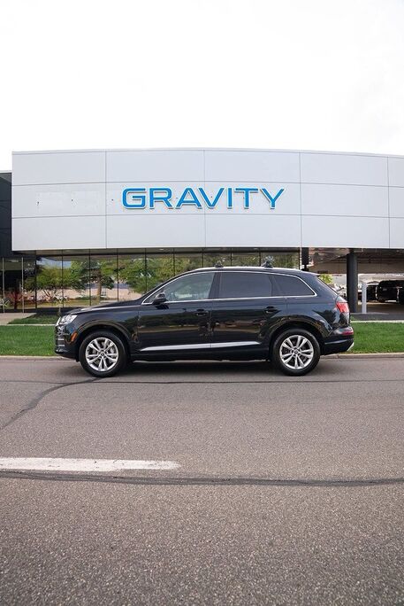 2017 AUDI Q7