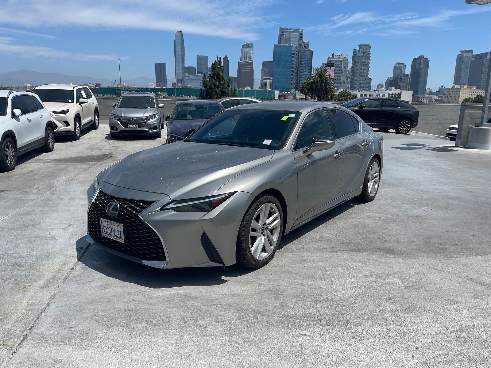 2021 LEXUS IS