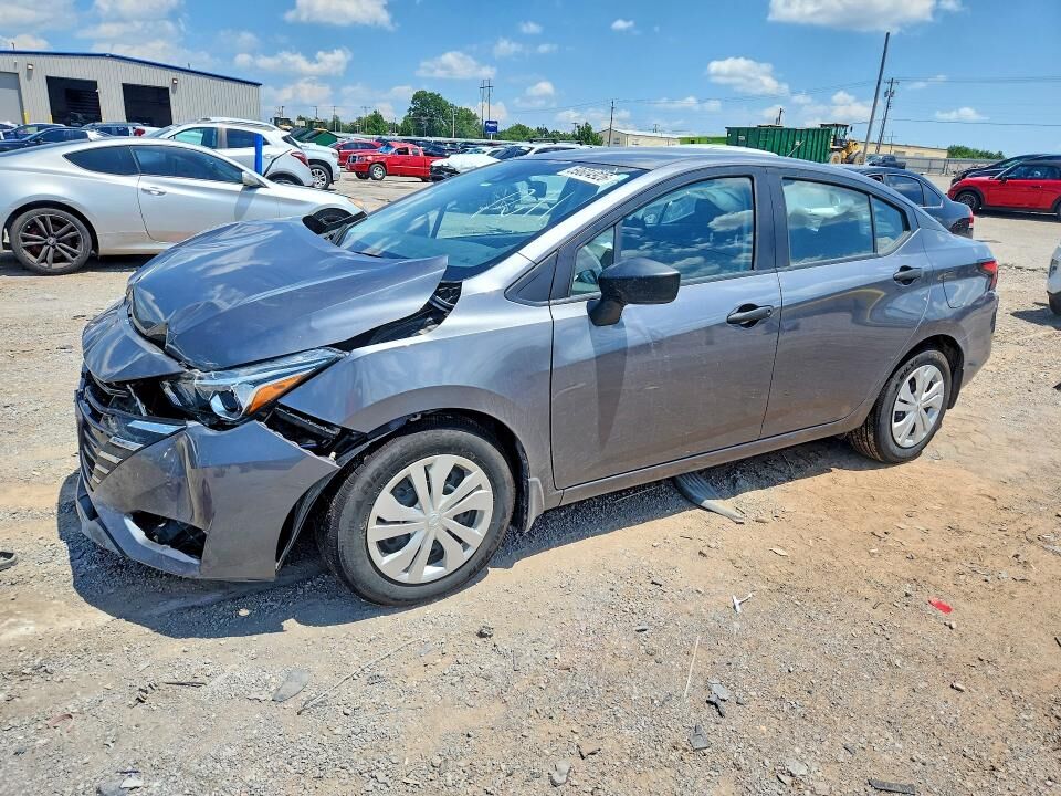 2024 NISSAN Versa