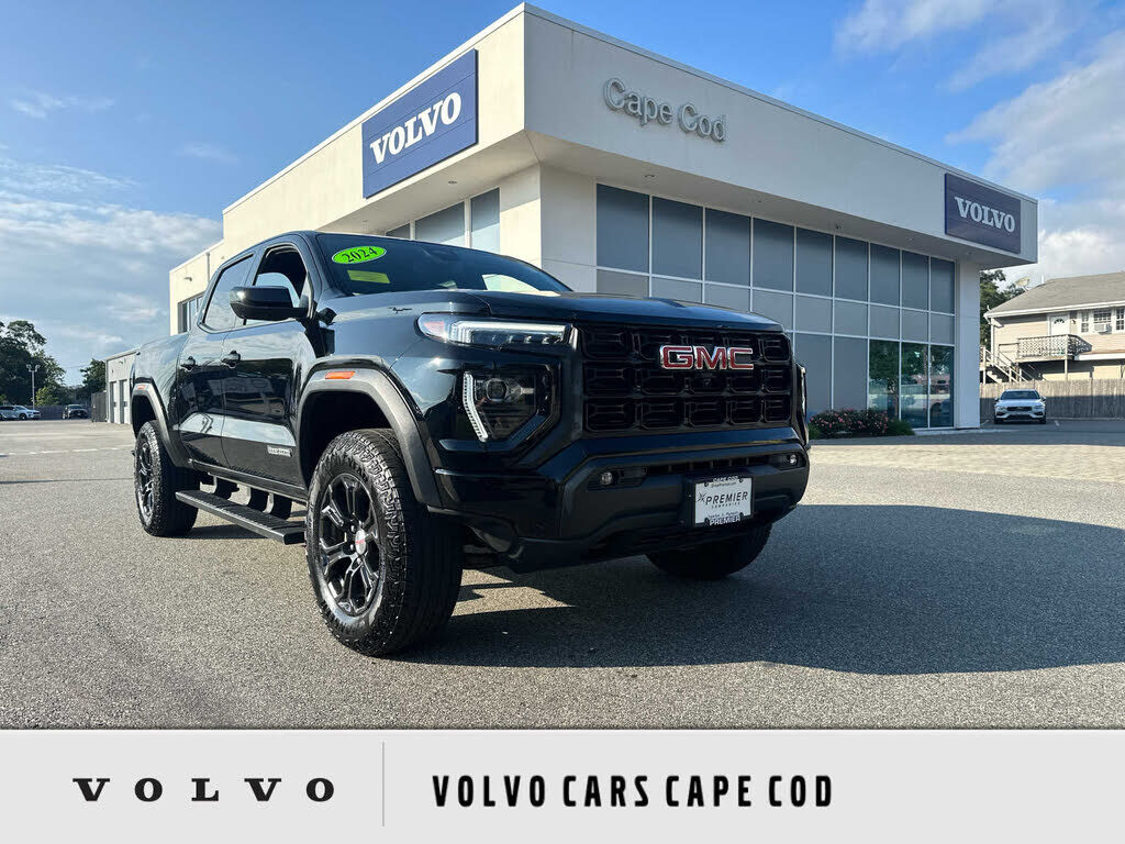 2024 GMC Canyon