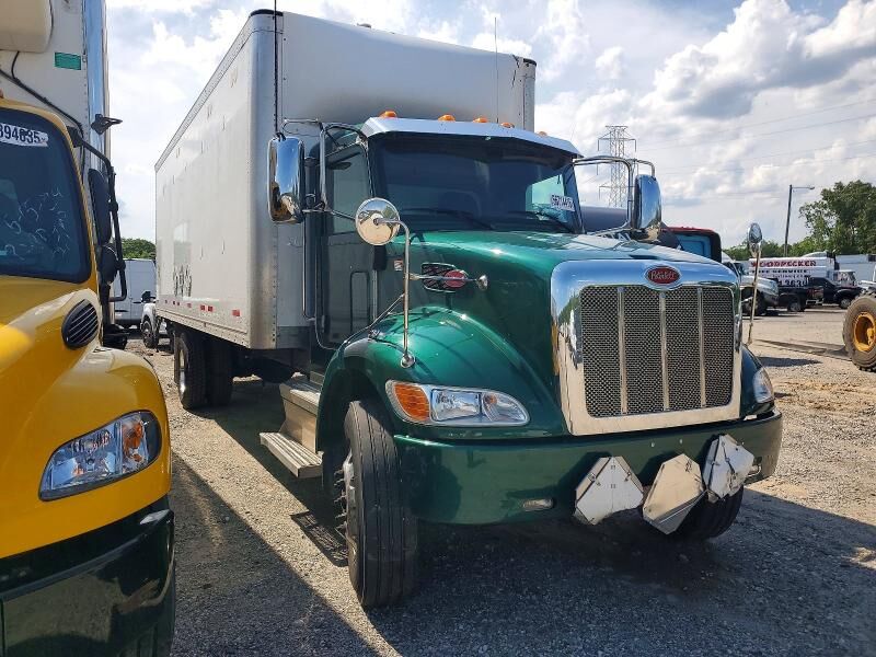 2021 PETERBILT 337