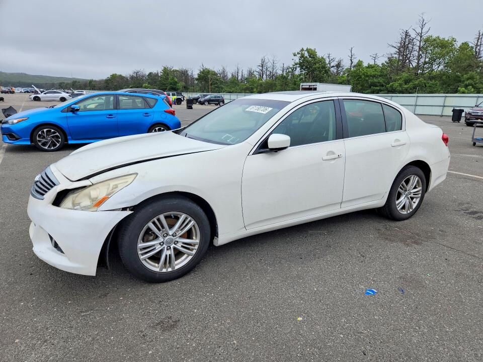 2011 INFINITI G25