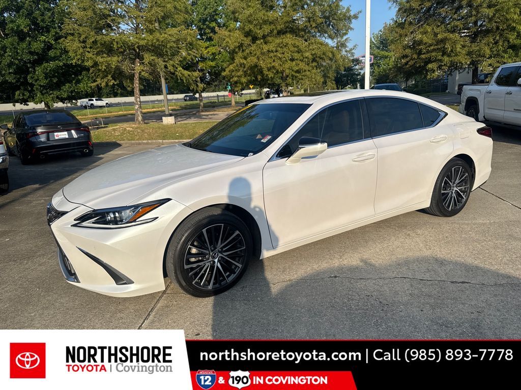 2025 LEXUS ES