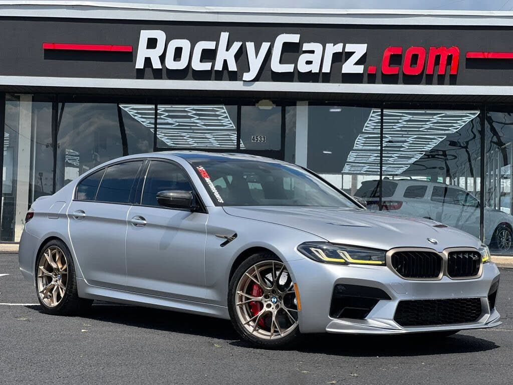 2022 BMW M5
