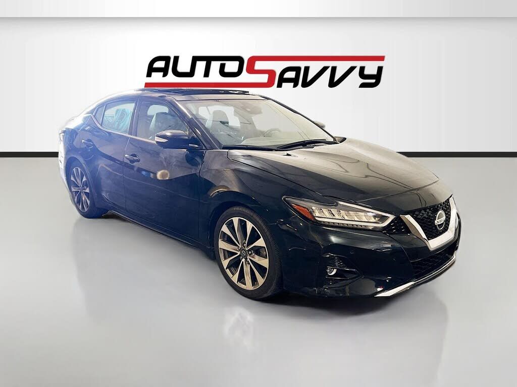 2022 NISSAN Maxima