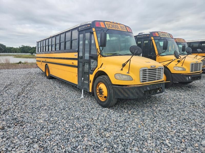 2009 FREIGHTLINER B2 Bus Chassis