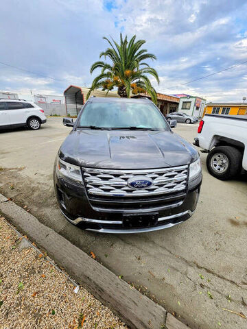 2018 FORD Explorer