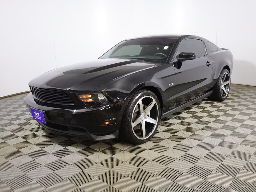 2011 FORD Mustang