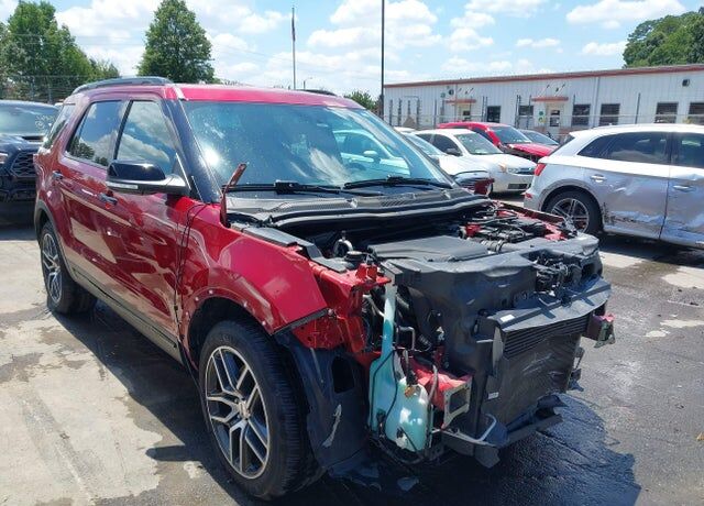 2018 FORD Explorer