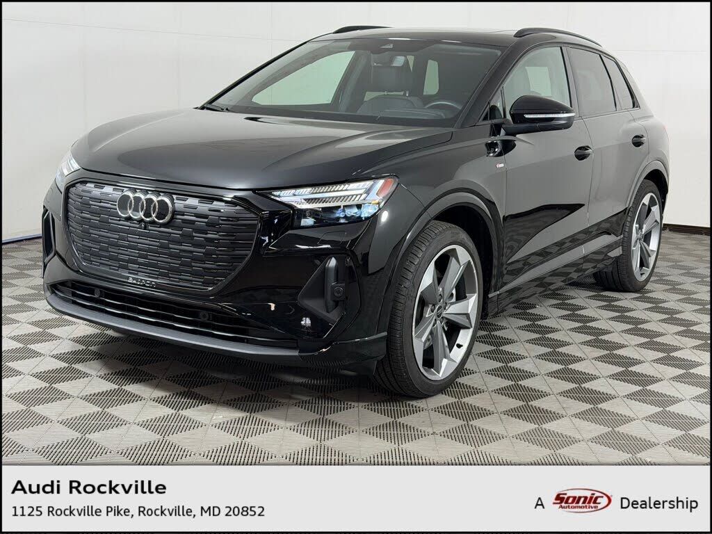 2025 AUDI Q4