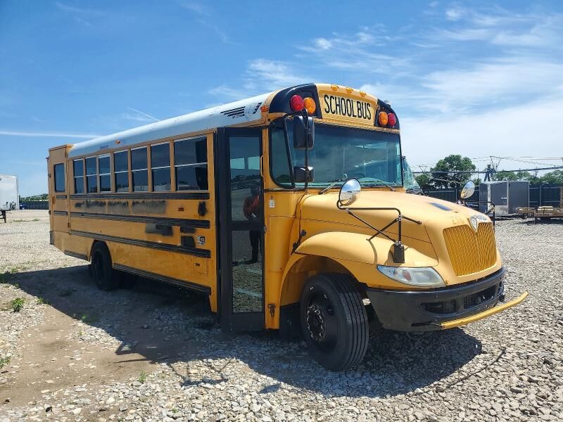 2014 IC BUS PB105