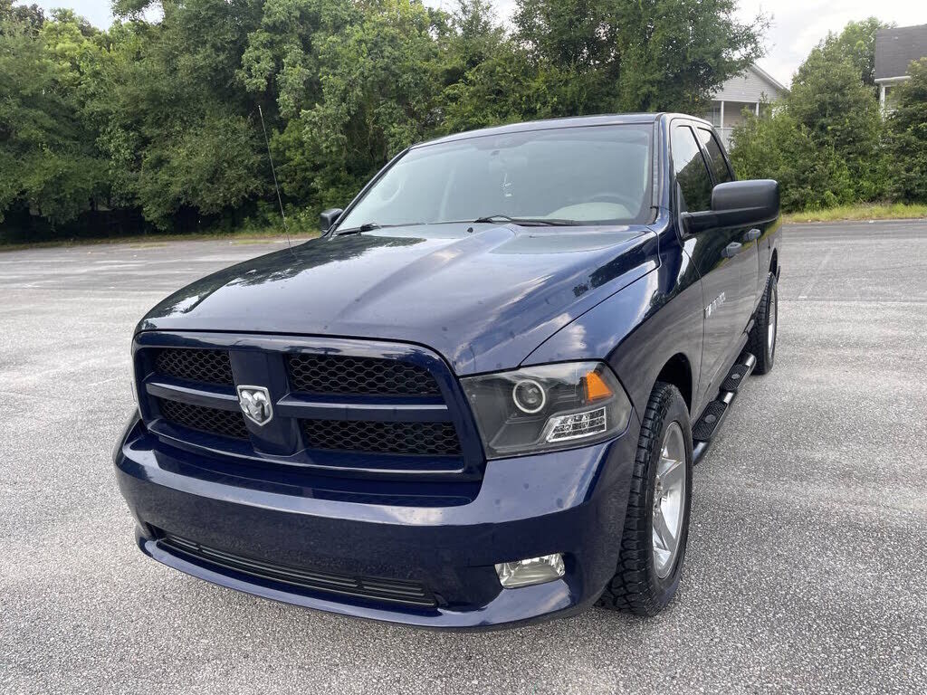 2012 DODGE Ram