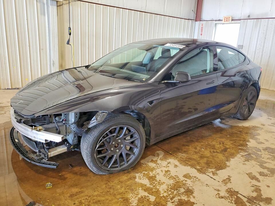 2025 TESLA Model 3