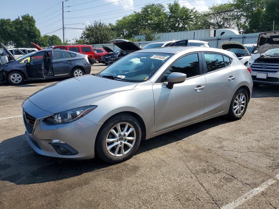 2016 MAZDA Mazda3