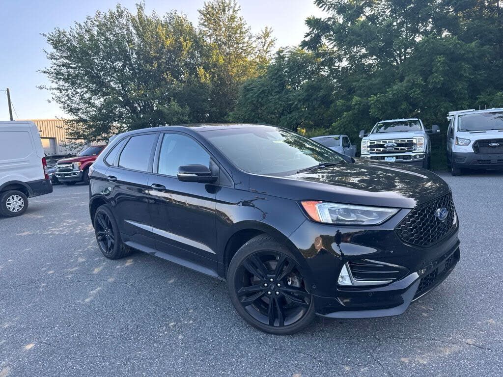 2020 FORD Edge