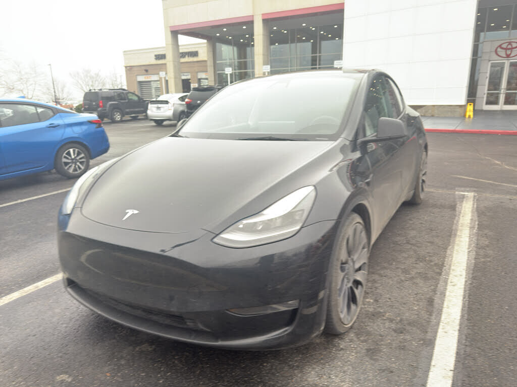2022 TESLA Model Y