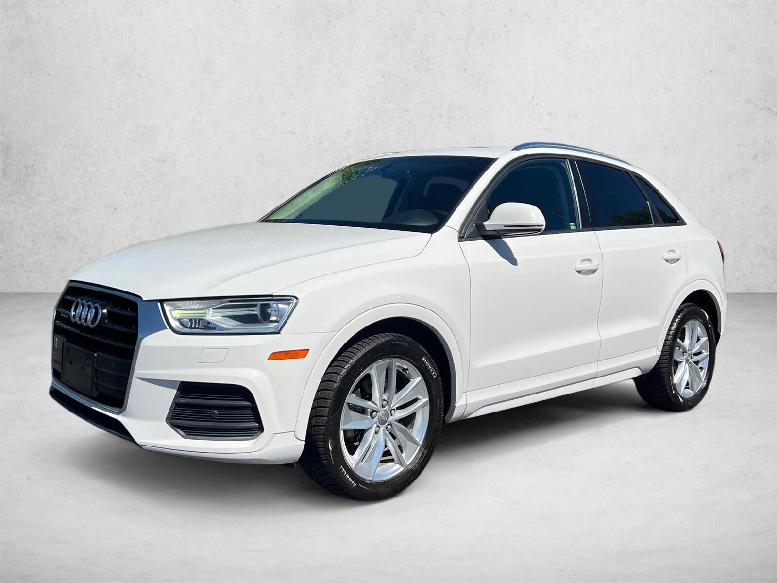 2017 AUDI Q3