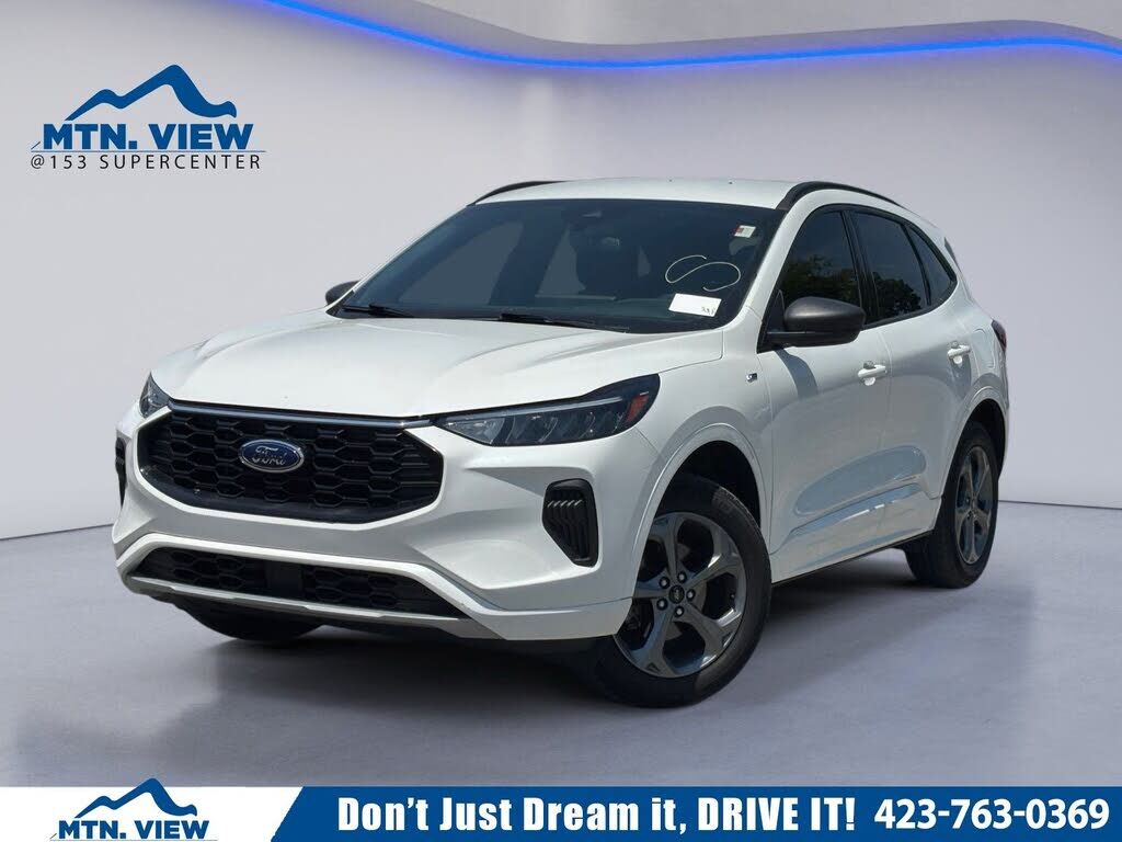 2024 FORD Escape