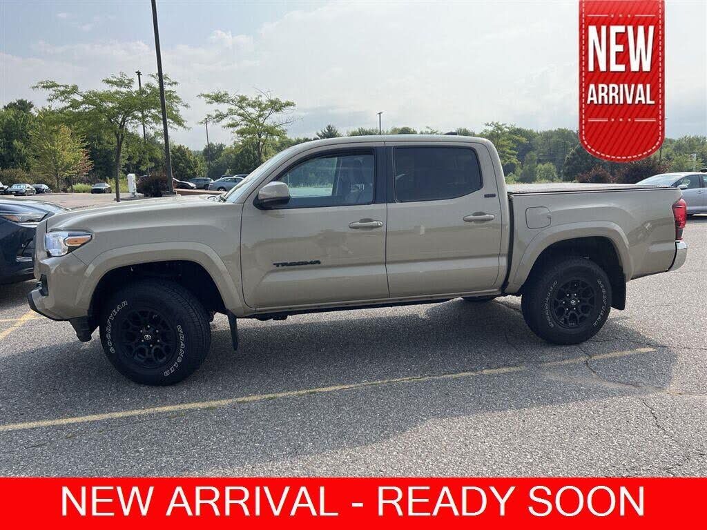 2020 TOYOTA Tacoma
