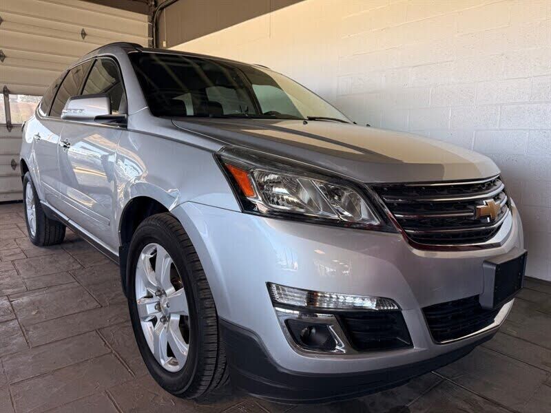 2017 CHEVROLET Traverse