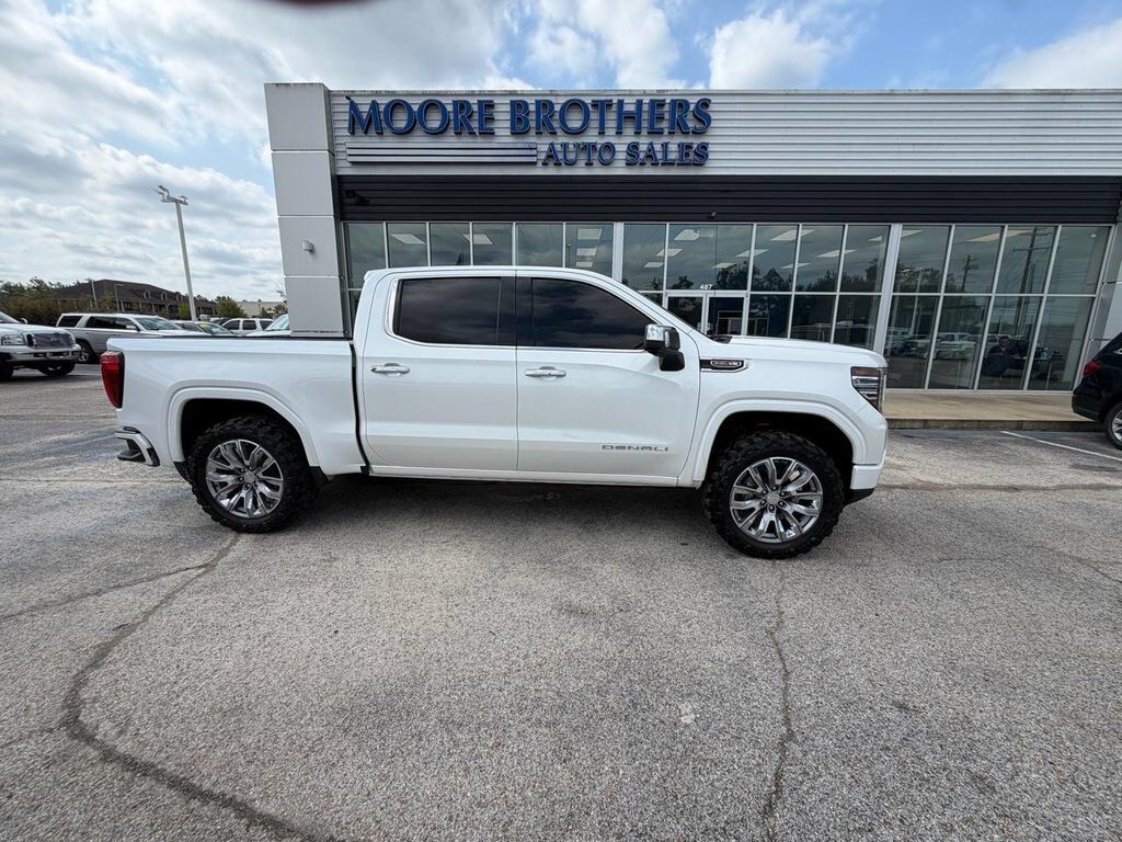 2022 GMC Sierra