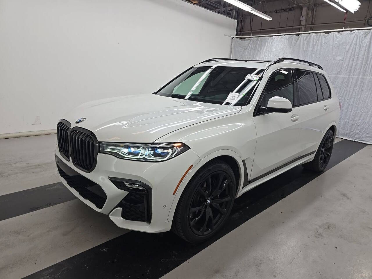 2021 BMW X7