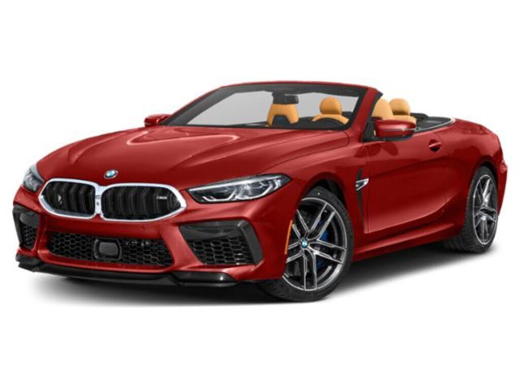 2022 BMW M8
