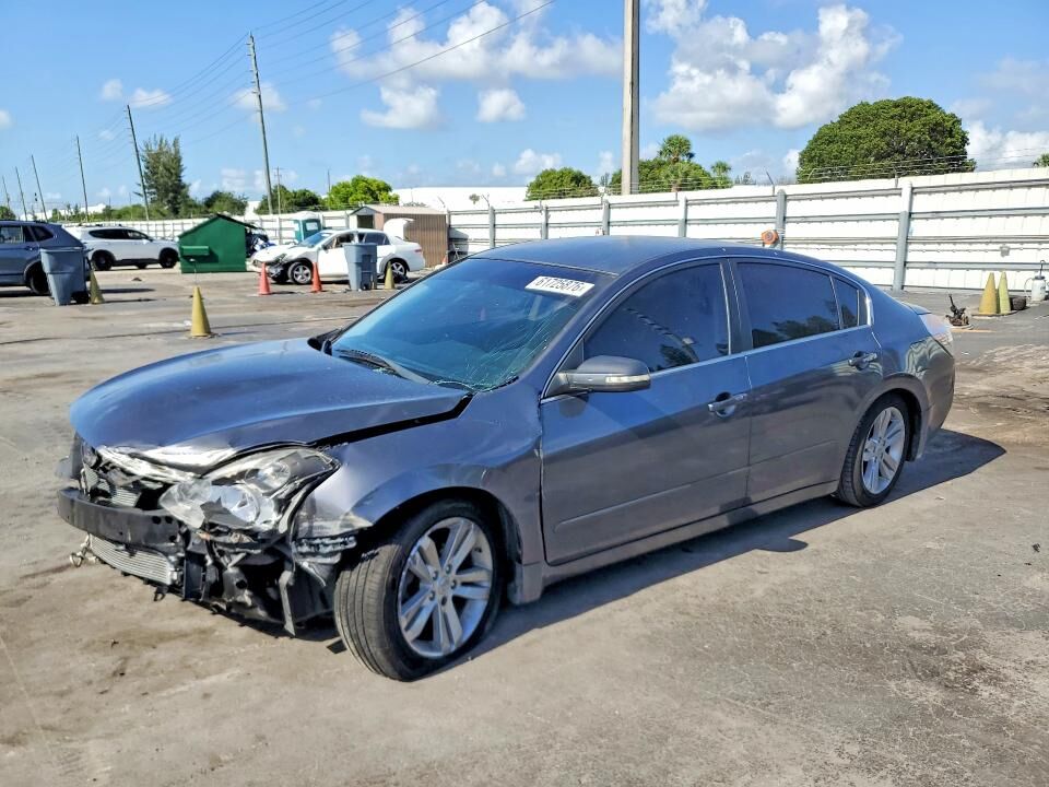2012 NISSAN Altima