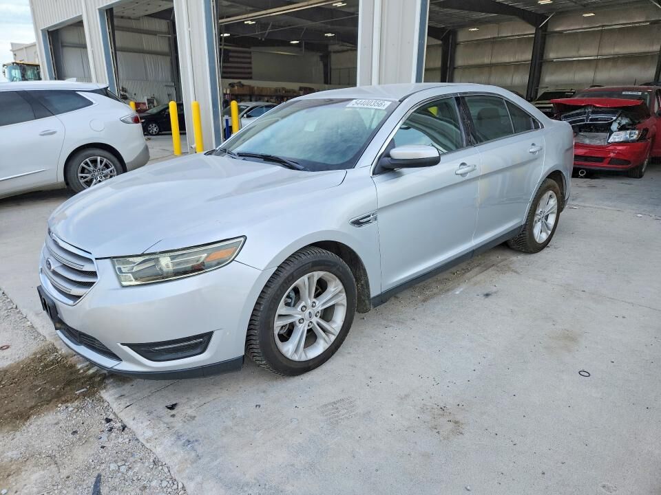 2018 FORD Taurus