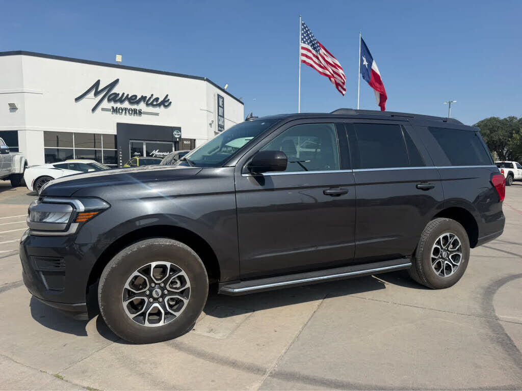 2023 FORD Expedition
