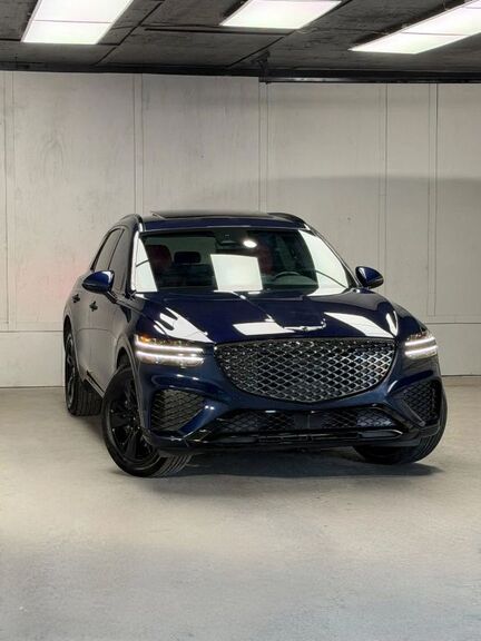 2023 GENESIS GV70