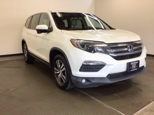 2017 HONDA Pilot