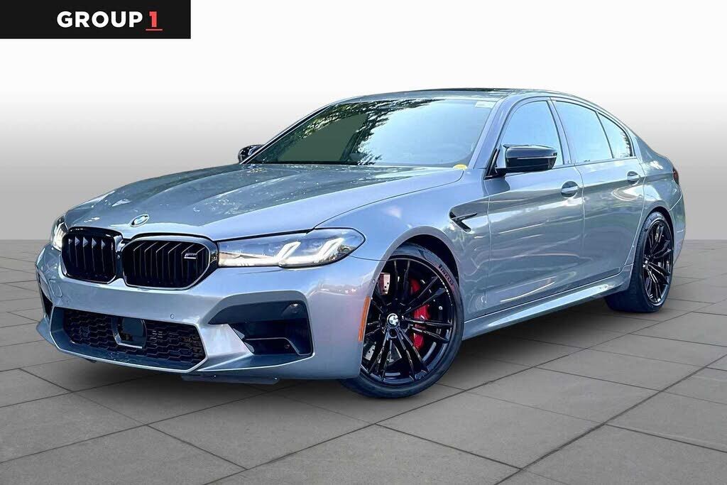 2023 BMW M5