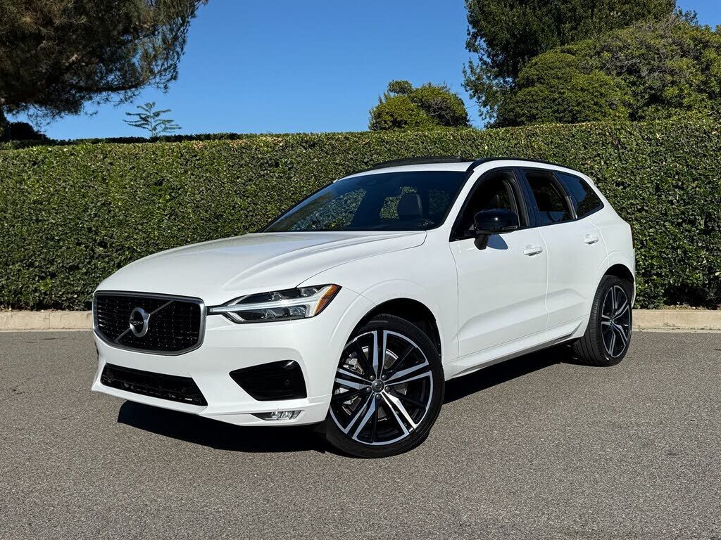 2020 VOLVO XC60