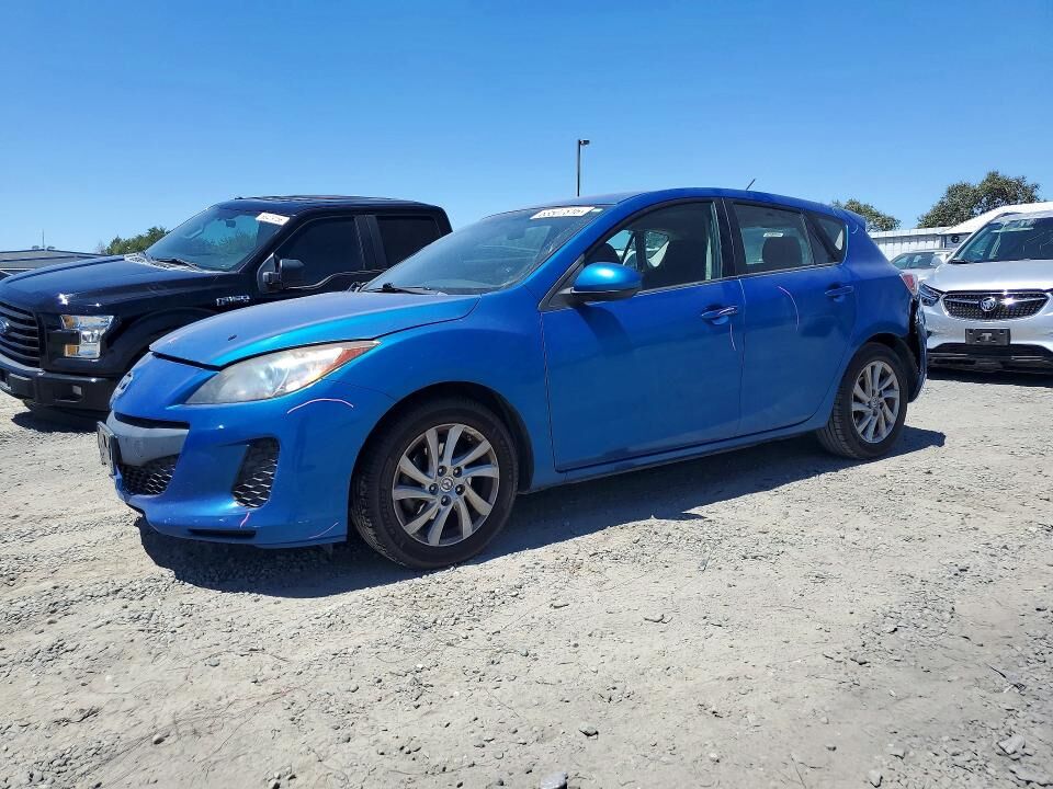 2012 MAZDA Mazda3