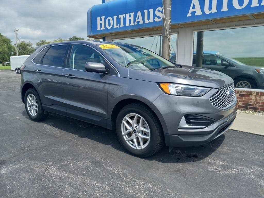 2024 FORD Edge