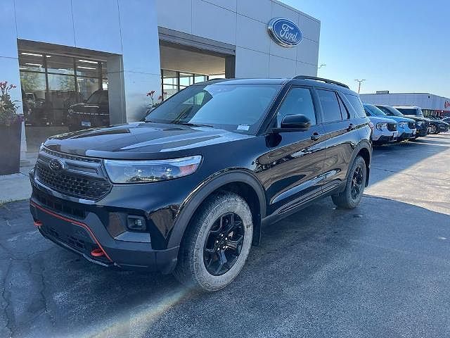 2023 FORD Explorer