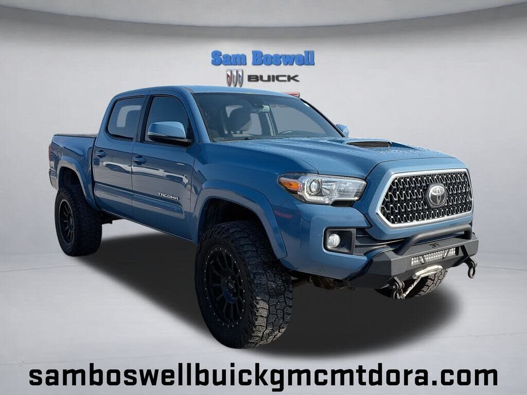 2019 TOYOTA Tacoma