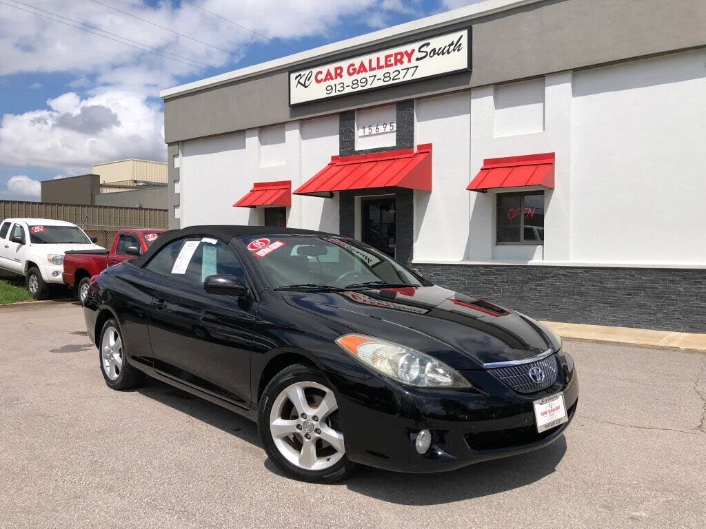 2005 TOYOTA Camry Solara