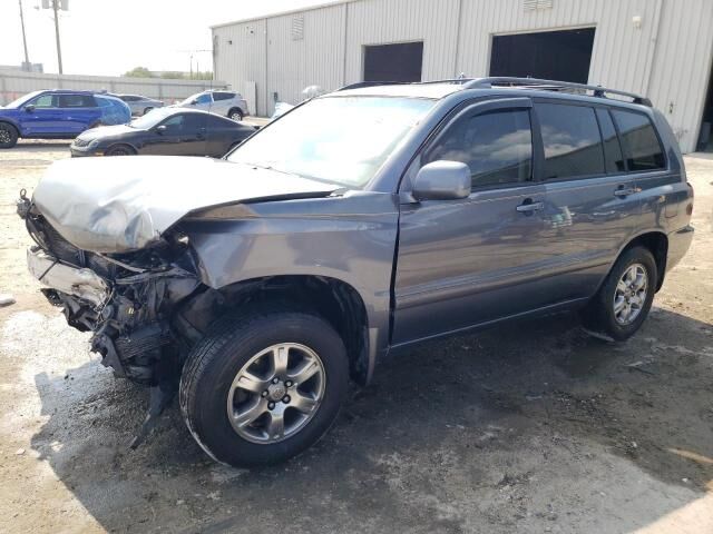 2005 TOYOTA Highlander