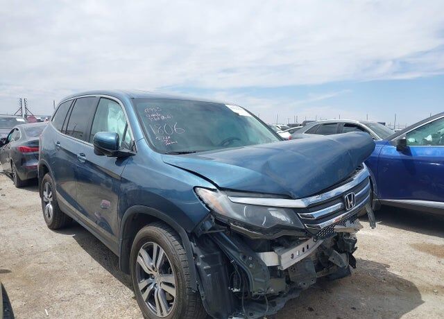 2017 HONDA Pilot