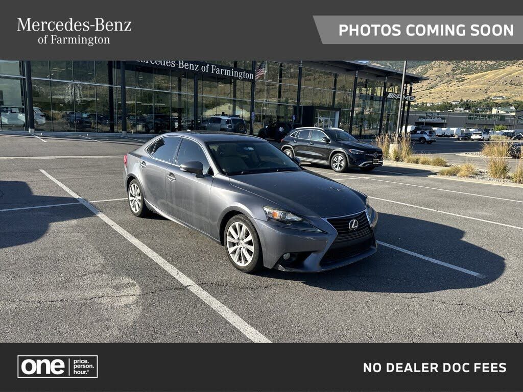 2014 LEXUS IS
