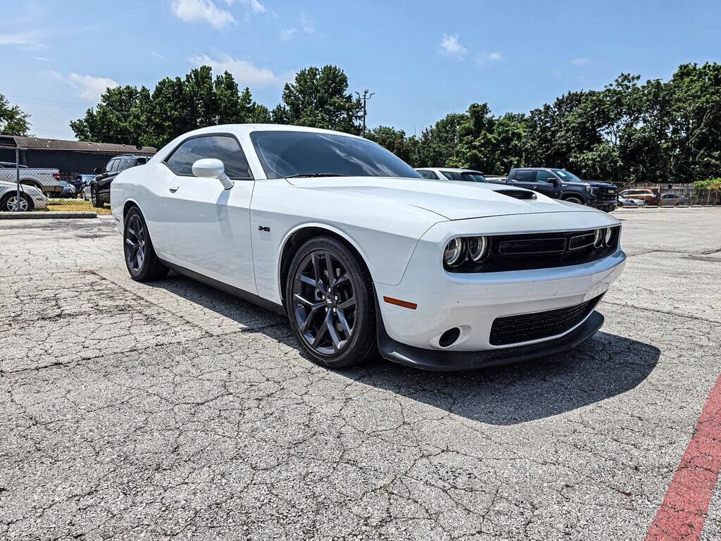 2023 DODGE Challenger