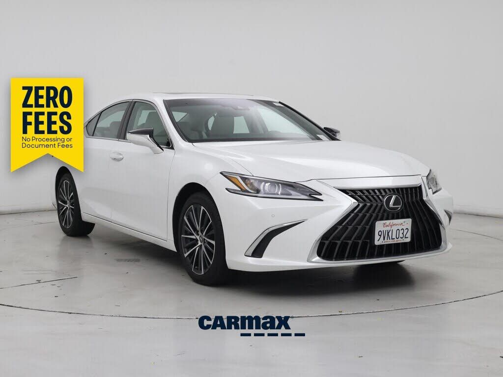 2025 LEXUS ES