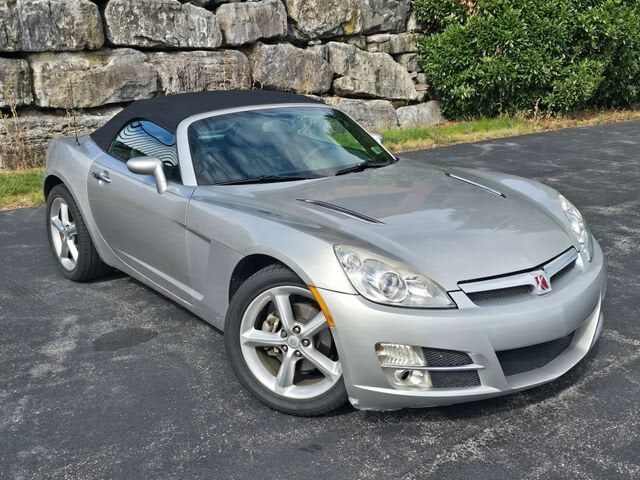 2009 SATURN Sky