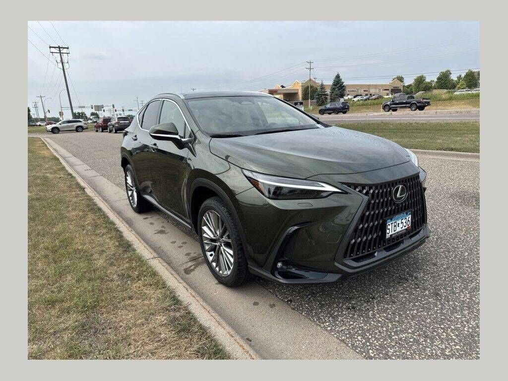 2025 LEXUS NX